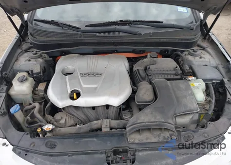 2013 Hyundai Sonata Hybrid z USA, uszkodzony, nr VIN KMHEC4A47DA051383